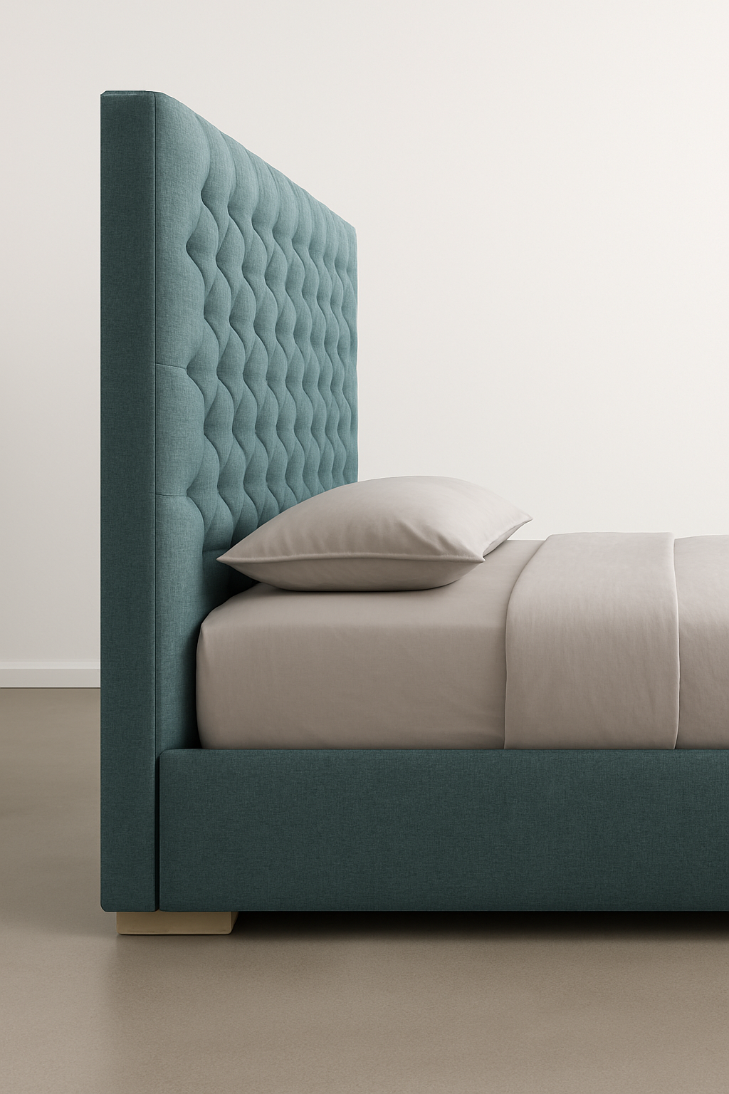 Roman Chesterfield Bed